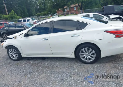 2014 Nissan Altima 2.5 S from USA, damaged, VIN 1N4AL3AP2EN389913